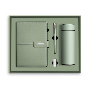 Set Regalo Aziendale Ecologico: Taccuino in Pelle con Copertina Rigida, Thermos Personalizzabile con Logo, Articoli Promozionali - Product Image 6