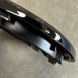 Set 2 Pezzi Emblema Griglia Anteriore <span class=keywords><strong>Nero</strong></span> Lucido + <span class=keywords><strong>Logo</strong></span> Posteriore per <span class=keywords><strong>Volkswagen</strong></span> Polo 6R 6C 2006-2018 - Product Image 5