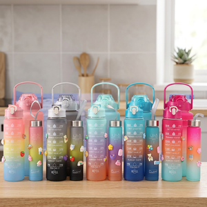 Botella de Agua Deportiva de Plástico Ecológica 3 en 1 de 2L con Marcador de Tiempo y Pajita Anticorrosión, ¡Gran Venta! - Product Image 3