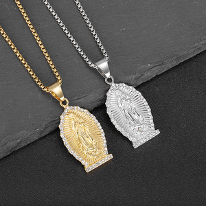 yunnique <b>Titanium</b> Steel Gold Plated Rhinestone Pendant Necklace Unisex Fashion Jewelry Gift - Product Image 3