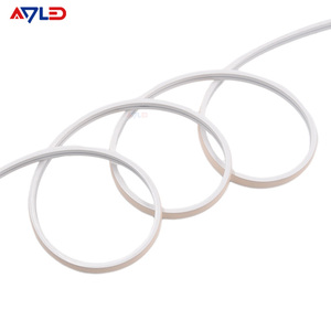 Luz de Neón LED Flexible Cortable de 24 V CC con Clasificación IP67 de 6500 K para Interiores y Exteriores - Product Image 1