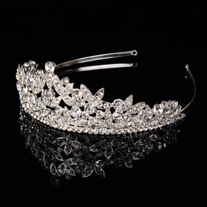 Europeo americano nuovi accessori da sposa per donna in lega di strass con grande corona <span class=keywords><strong>orecchini</strong></span> a cerchio per le spose - Product Image 4