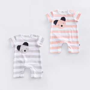 Boutique en ligne Chine Vente en gros Vêtements pour bébés nouveau-nés Combinaison à manches courtes rayée pour bébé - Product Image 1