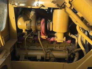 Bulldozer D5M Usado en Japón, Tipo Oruga, Capacidad de Aplicación de Aserrín de 4.3m, Alta Eficiencia Operativa - Product Image 6
