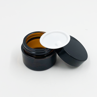Pot en verre ambré avec bouchon à vis pour crème visage et soins de la peau, emballage individuel pour usage personnel, en carton