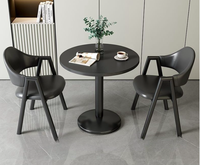 Salon de thé, Café, Hôtel-appartement, Balcon, Réception de loisirs, Petite table carrée
