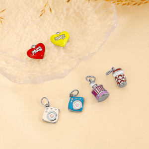 Ciondoli a Forma di Giraffa e Fotocamera all'Ingrosso, Placcati in Oro 18K, Acciaio Inossidabile, Smalto a Forma di Cuore, Tazza di Caffè di Parigi, <span class=keywords><strong>Charm</strong></span> Fai-da-Te per Creazione di Gioielli - Product Image 5