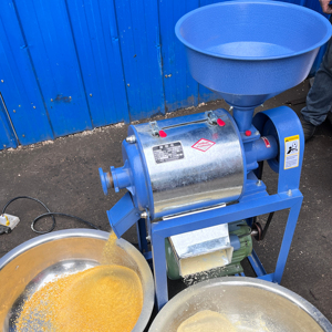 Broyeur à Maïs Automatique pour Usage Domestique, Petite Machine à Moudre les Grains avec Moteur, Sépare la Balles et la Graine pour <span class=keywords><strong>Moulin</strong></span> à <span class=keywords><strong>Farine</strong></span> - Product Image 2