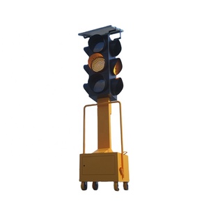 Feux de signalisation portables solaires de 300mm avec feux de circulation télécommandés - Product Image 1