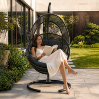 Fauteuil suspendu en rotin gris moderne J&M Outdoor avec coussin - Mobilier de jardin portable pour villa et atelier