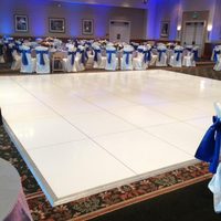 Piste de danse extérieure noire et blanche ultra brillante pour la location de mariages et de fêtes