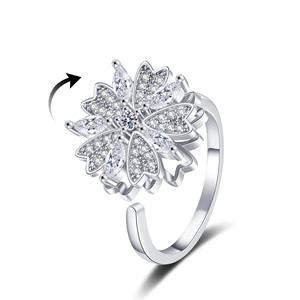 Anillo Giratorio con Flor y Circonita, Anillo de Trébol Giratorio con Circonita 5A, Joyería de Lujo, Regalo de Compromiso - Product Image 2