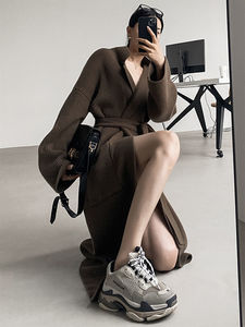 Stile retrò invernale personalizzato di alta qualità Casual tinta unita <span class=keywords><strong>cintura</strong></span> di grandi dimensioni a maglia lungo largo <span class=keywords><strong>Cardigan</strong></span> maglione donna - Product Image 4