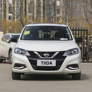 Nuevos coches más baratos Dongfeng NISSAN TIIDA 5 puertas 5 <span class=keywords><strong>plazas</strong></span> FWD coches de combustible 179 km/h precio de fábrica - Product Image 6