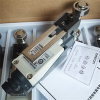 Interrupteurs de fin de course Omron D4V-8108SZ-N D4V-8108Z-N D4V-8107Z-N D4V-8104SZ-N D4V-8104Z-N D4V-8122Z D4V-8166Z