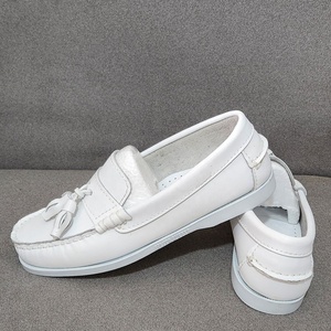 <span class=keywords><strong>Mocassins</strong></span> Rétro Unisexe Blancs en Cuir de Vachette Confortables et Résistants, Style Décontracté, Semelle Souple, Antidérapants pour Hommes, Idéaux pour l'Été - Product Image 4
