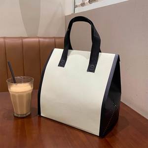 กระเป๋าเก็บความเย็นสำหรับแก้วกาแฟแบบกำหนดเอง กระเป๋าเก็บอุณหภูมิ กระเป๋ากันน้ำสำหรับใส่ของชำ แก้วเครื่องดื่มแบบนำกลับบ้าน ถุงบรรจุภัณฑ์ - Product Image 4