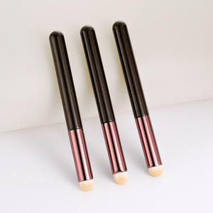 Brocha Plana Personalizada para Lápiz Labial y Corrector, Pelo Sintético, Mango de Plástico, Herramienta de Maquillaje Facial - Product Image 3