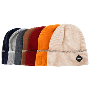 Thể Thao PVC Vá Màu Rắn Tùy Chỉnh Thêu Logo Mùa Đông Kit Mũ Ngoài Trời Ấm Tùy Chỉnh Beanies Cho Phụ Nữ Và Nam Giới - Product Image 2