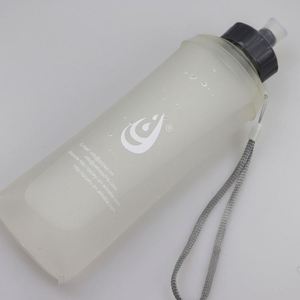 ขวดน้ำกีฬาสำหรับวิ่งกลางแจ้งแบบนิ่ม ปากกว้าง ปลอดสาร BPA  ตัวอย่างฟรี - Product Image 1