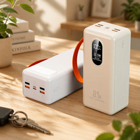 Batterie externe de haute qualité et durable, charge rapide 22,5 W avec lampe torche LED, poignée de transport, chargeur portable USB-C 50000 mAh
