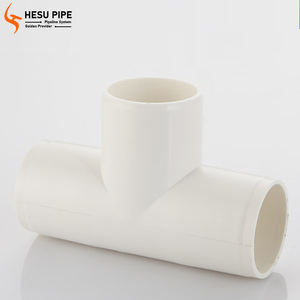 Chine Fabrication U Raccord de tuyau en <span class=keywords><strong>PVC</strong></span> <span class=keywords><strong>16</strong></span> 20 25 32mm PN16 Raccord coudé en T haute pression Raccords de tuyaux électriques en <span class=keywords><strong>PVC</strong></span> - Product Image 1