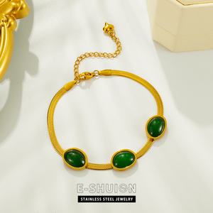 Juego de Joyería de Acero Inoxidable con Baño de Oro de 18K, Cadena Retro con Hoja de Jade, Collar, Pulsera y Pendientes de Lujo Exquisitos de Alta Gama - Product Image 5