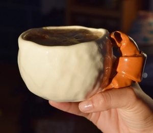 Tasse Croissant Cadeau en céramique fait à la main des matins parisiens Tasse en céramique d'inspiration française pour les matins lents Idée cadeau d'amant de <span class=keywords><strong>Paris</strong></span> - Product Image 5