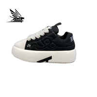 Chaussures de sport décontractées pour hommes, respirantes, augmentant la taille, tendance mode, en maille, pour activités de plein air, avec semelle intérieure en caoutchouc, directement du fabricant
