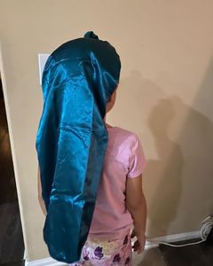 <span class=keywords><strong>Bonnet</strong></span> en <span class=keywords><strong>soie</strong></span> pour enfants <span class=keywords><strong>Bonnet</strong></span> de sommeil en satin <span class=keywords><strong>Bonnet</strong></span> en satin élastique Chapeaux de <span class=keywords><strong>nuit</strong></span> pour tout-petits adolescents <span class=keywords><strong>Cheveux</strong></span> <span class=keywords><strong>bouclés</strong></span> naturels - Product Image 2