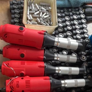 Interruptor de palanca de grado industrial y para bricolaje para lijado en espacios estrechos BNMJ 360W con cable, batería de iones de litio de 16.8V, grado industrial - Product Image 3
