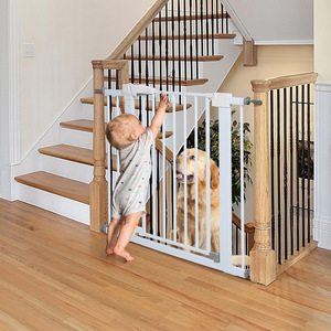 Barrière de sécurité pour bébé à fermeture automatique, en métal, pour animaux domestiques, sans perçage, pour escaliers, portes, clôture d'isolation - Product Image 1