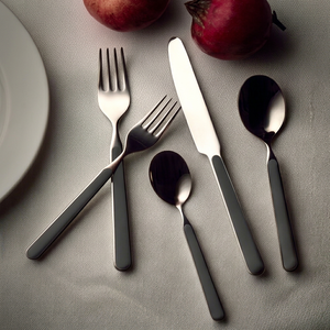 Ensemble de couverts noirs à finition argentée, élégants en acier inoxydable, pour la salle à manger, la cuisine, les mariages, les fêtes et une utilisation polyvalente - Product Image 1