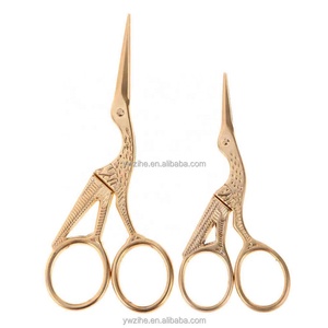 Forbici motivo floreale Vintage in lega <span class=keywords><strong>sarta</strong></span> fiori di prugna <span class=keywords><strong>da</strong></span> sarto <span class=keywords><strong>forbice</strong></span> per cucire antiche forbici per coltello <span class=keywords><strong>da</strong></span> ricamo - Product Image 1
