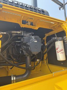 Excavadora Komatsu PC350 de 35 Toneladas con Cucharón de Excavación, Equipo Pesado Usado - Product Image 4