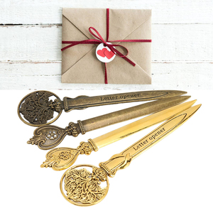 Aprilettere Vintage Personalizzabile con Design Gratuito, Apri Buste Retrò Leggero in Metallo, Taglierino per Carta per Ufficio - Product Image 3