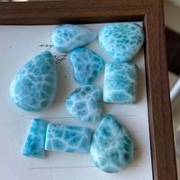Larimar Dominicain Naturel Poire Larimar Cabochon et perles rectangulaires larimar