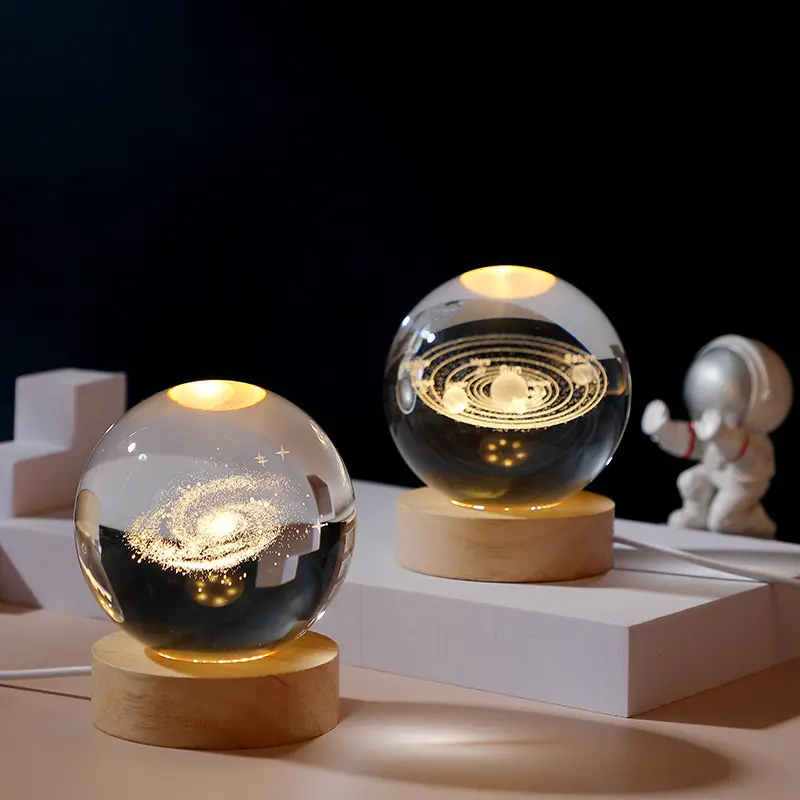 Weihnachtsdekoration 3D Kunst Kristallkugel Nachtgeschenke Lampe leuchtende Kristallkugel Dekoration Solarsystem Led-Nachtlichter Schreibtisch