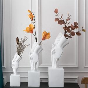 Jarrón decorativo con forma de Animal, adorno de cabeza de caballo para habitación, flores de resina, nuevo diseño - Product Image 2
