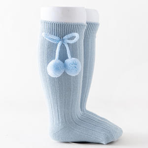 Automne Hiver Enfants Bébé Chaussettes INS Double Aiguille Draw Ball Chaussettes De Sol En Trois Dimensions Chaudes Super Doux Bébé Chaussettes En <span class=keywords><strong>Tricot</strong></span> - Product Image 5