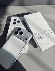 Para 17 Pro Max: Reuniones de cara a cara y jornadas de trabajo extendidas, compatibilidad LTE con español/francés, carga mínima, recarga durante todo el día - Product Image 3