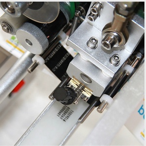 Sticker Labeler Manual <strong>Bottle</strong> Labeling <strong>Machine</strong> for Plastic <strong>Glass</strong> Jar Round <strong>Bottles</strong> With Date <strong>Code</strong> Printer - Product Image 4