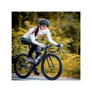 Vêtements de fitness extensibles 2 en 1 pour femmes Ensemble de robes de yoga et de cyclisme à séchage rapide Style tenue athlétique - Product Image 3