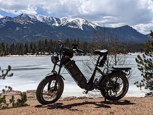 Bicicleta Eléctrica Híbrida de Ciudad y Carretera con Neumáticos Anchos, Motor Personalizado Eahora Juliet, 52V 60Ah, Doble Motor, Stock en la UE y Reino Unido - Product Image 5