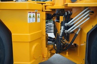 Machine à pelle compacte haute efficacité Inca Rock Factory Direct de 2 mètres cubes pour l'exploitation minière souterraine et le forage de tunnels