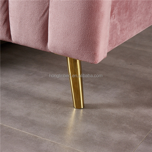 <span class=keywords><strong>Lit</strong></span> plateforme moderne pleine grandeur en velours rose doux <span class=keywords><strong>avec</strong></span> <span class=keywords><strong>tête</strong></span> <span class=keywords><strong>et</strong></span> <span class=keywords><strong>pied</strong></span> <span class=keywords><strong>de</strong></span> <span class=keywords><strong>lit</strong></span> capitonnés - Product Image 6