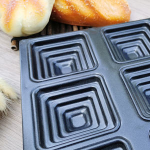 Bandeja para hornear con forma de pirámide cuadrada antiadherente importada, nuevo diseño de aluminio y acero de grado alimenticio personalizado al por mayor, molde para pasteles, molde para pan - Product Image 2