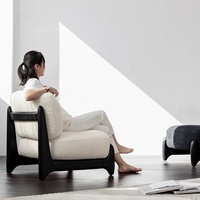 Fauteuil inclinable Zayshine en tissu sherpa blanc crème, style italien moderne, pour salon ou chambre, pieds en bois massif, fauteuil de détente