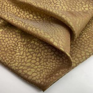 Nuovo Arrivo di Alta Qualità: Tessuto Jacquard con Design a Ciottoli e Filo Metallico Dorato per Abiti Formali <span class=keywords><strong>da</strong></span> Donna - Product Image 2