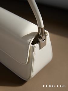 <span class=keywords><strong>Sac</strong></span> à bandoulière en cuir lisse East West 2026 SS pour femme, <span class=keywords><strong>sac</strong></span> à rabat minimaliste élégant pour le quotidien, fournisseur de boutique - Product Image 5